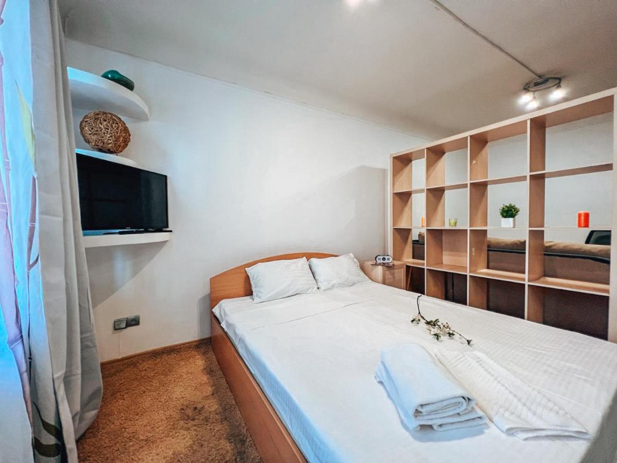 Apartment In The Center Of Київ Екстер'єр фото